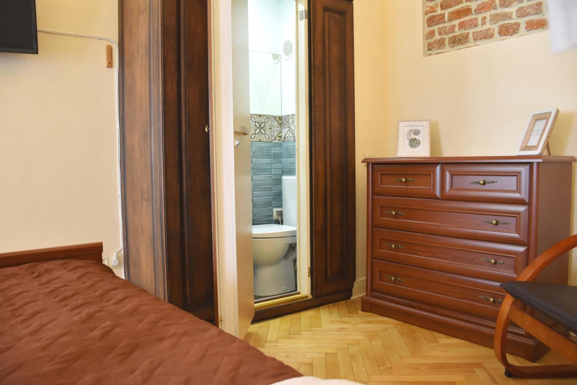 Renewed Central Apartment リヴィウ エクステリア 写真